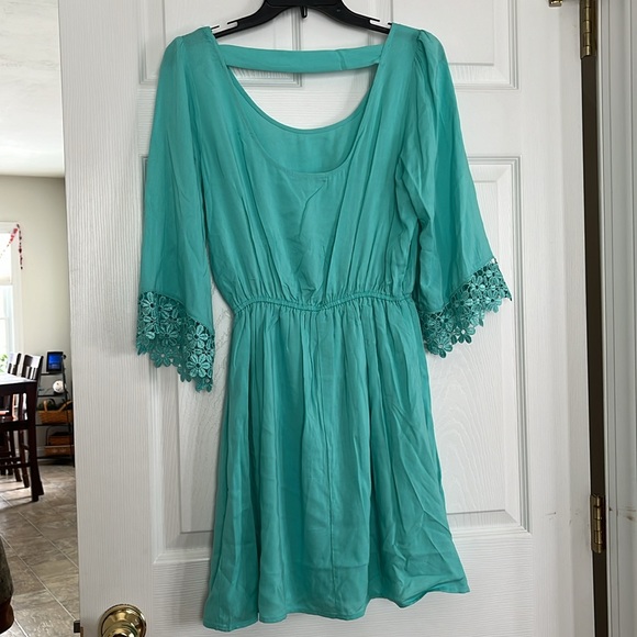 Misses Spring Dress - Picture 3 of 4